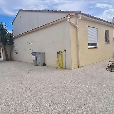 Dom wakacyjny Logement Entier, 200m Plages, Clim, Pmr